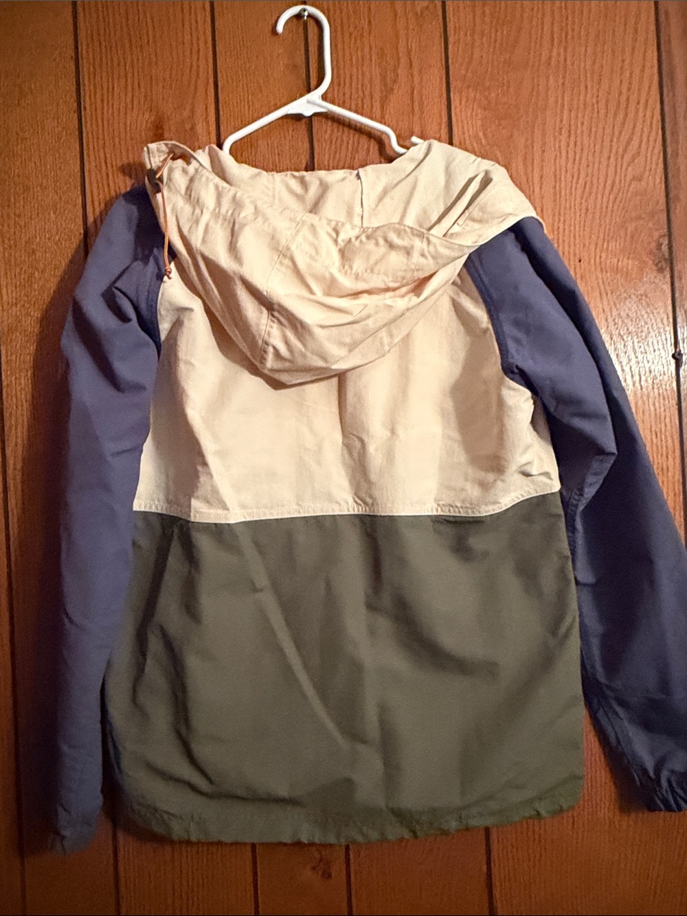 Patagonia Colorblock Pullover Jacket in Cream, Blue, Teal, Olive - Picture 4 of 4